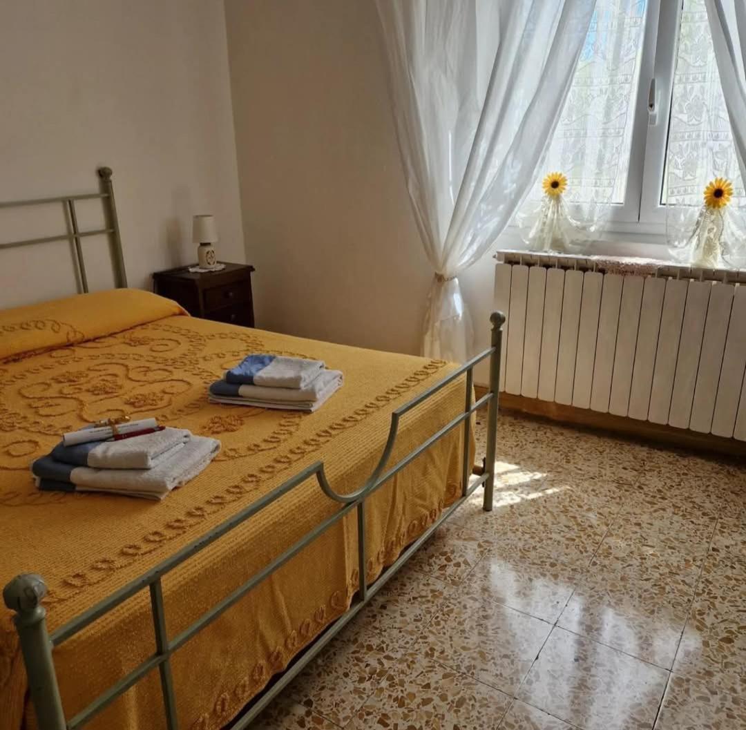 לה ספציה B&B Mare E Monti מראה חיצוני תמונה